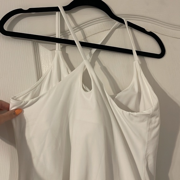 Viral Halara dress with shorts - Picture 5 of 6